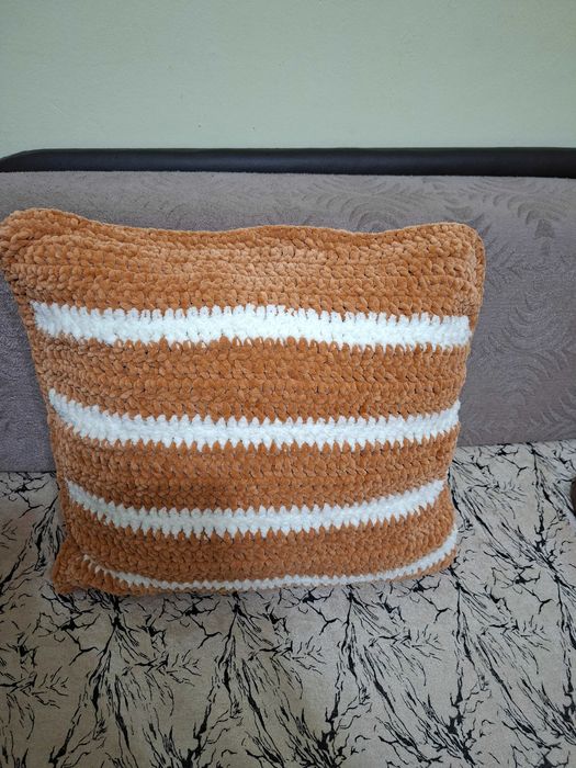 Плюшена възглавничка- Котета