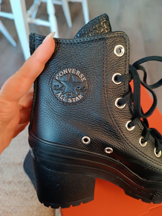 Нови кецове converse