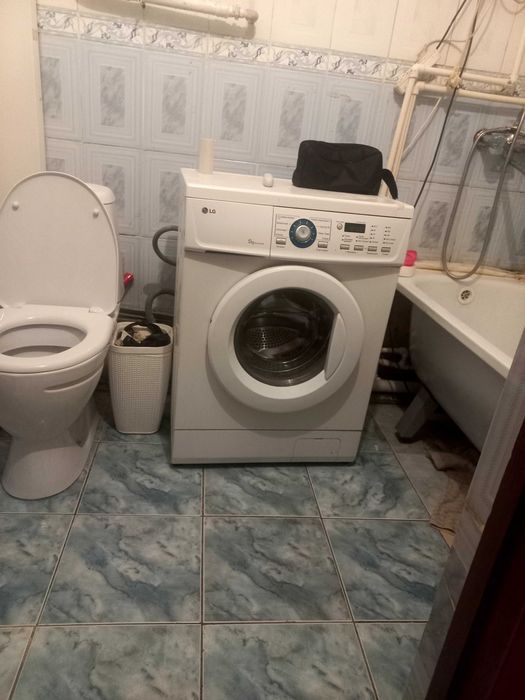 Подселениеге жігіт керек