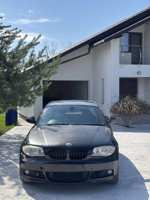 Dezmembrez bmw seria 1 m pachet