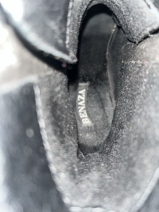 Ghete de femei ,negociabil!!!