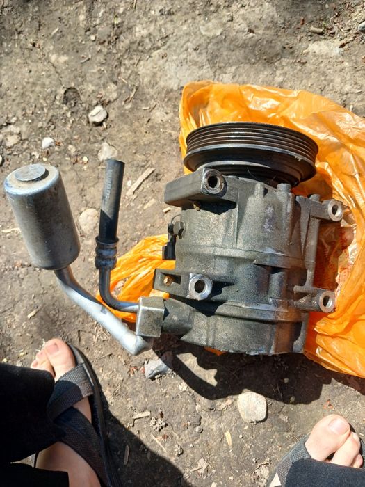 Ниссан Патфайндер компрессор кондера