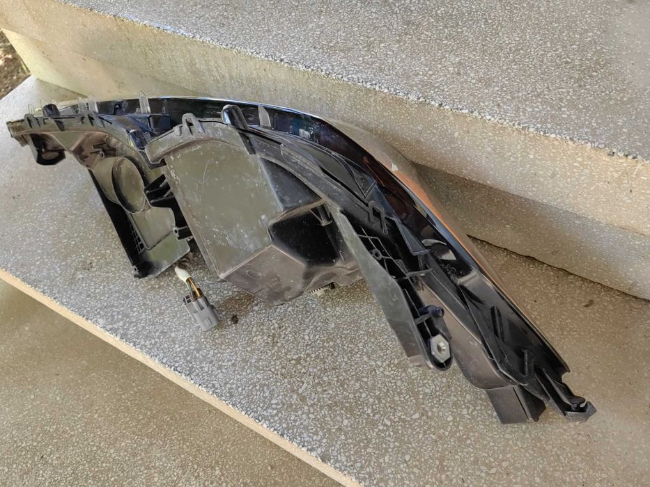 Фар Toyota Camry Xv70 2017 LED ляв / Фар Тойота Камри Оригинален