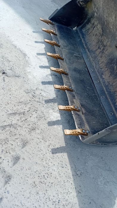 Погрузчик экскаватор