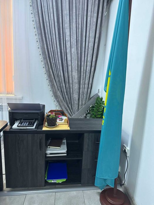 Продам кабинет руководителя мебель