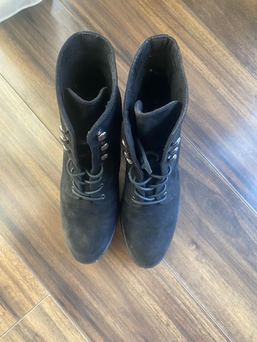 Черен ток дамски обувки