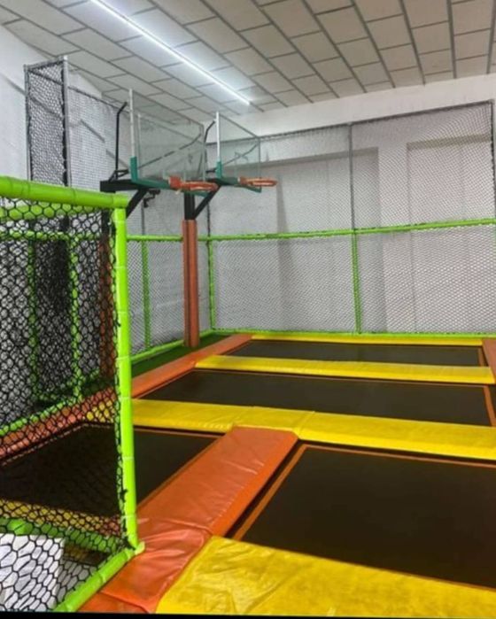 Trambulina profesionala 9 spații