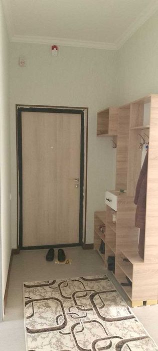 Uy sotiladi Yangi xayot sputnik 16a  16/13  74kv remontdan chiqgan