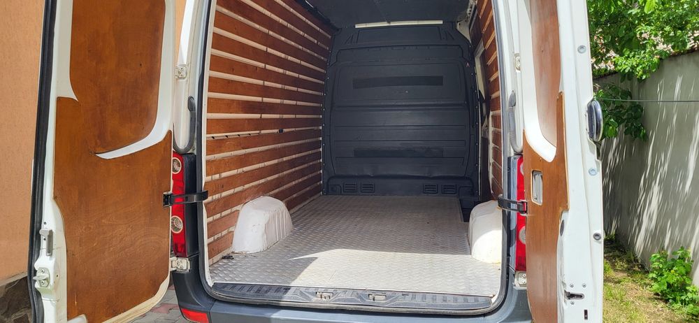 De vânzare Volkswagen Crafter 2.0 Diesel
An fabricație 2012

Kilometraj: 310.000 km
Preț: 7.350 euro, ușor negociabil

Autoutilitară ideală pentru tra