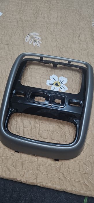 Магнитола оригинал для дастер