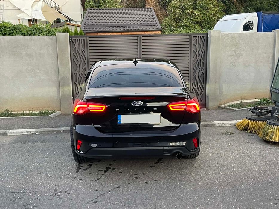 Ford Focus 1.0 Ecoboost Titanium Automata - Usor Avariat