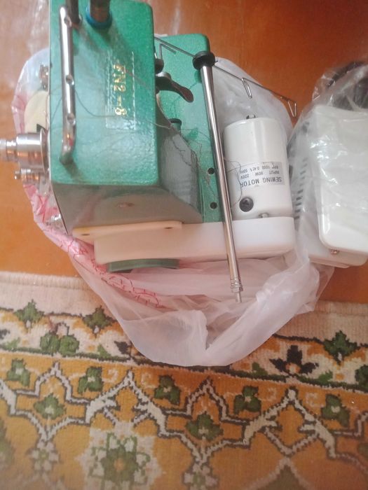 Оверлок продается