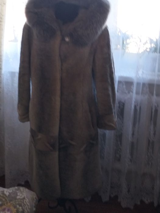 Продаю шубу мутоновую б/у