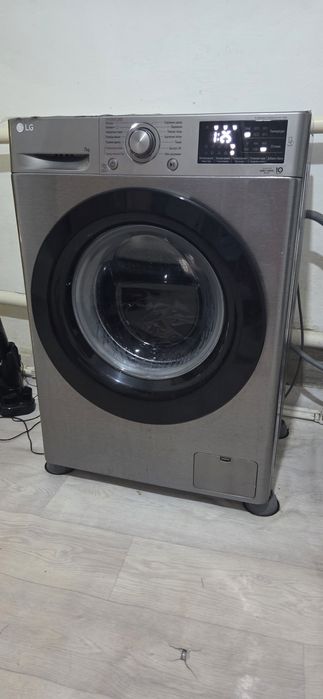 Продам стиральную машину