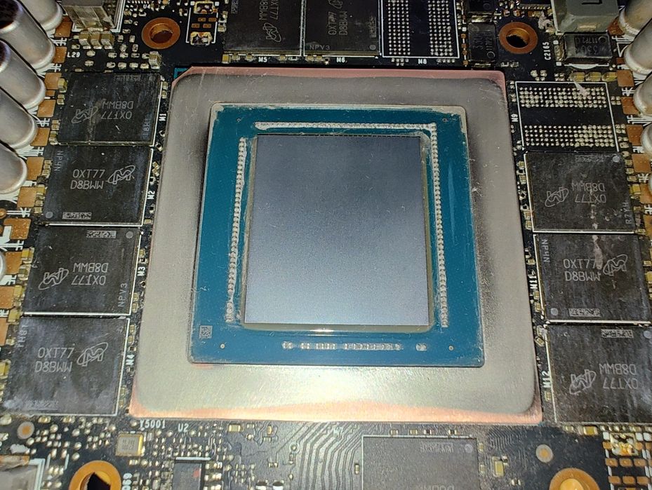 RTX 3080 EVGA cu racire pe lichid modificata