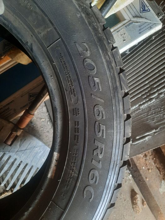 Продам резины 2шт 205/65 R16C