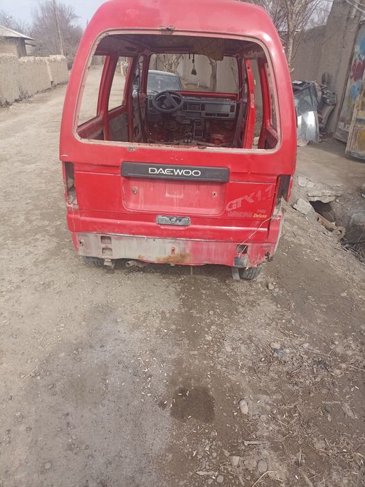 Damas sotiladi yili 1996 polni xadavoy qilingan 4ta amlzator yangi