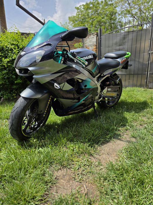 Vand kawasaki zx9r sau schimb cu aur