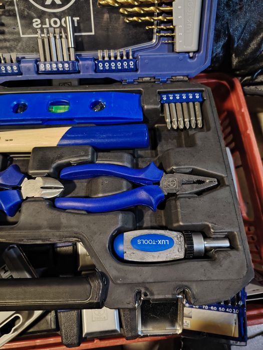 куфар с инструменти LUX-TOOLS