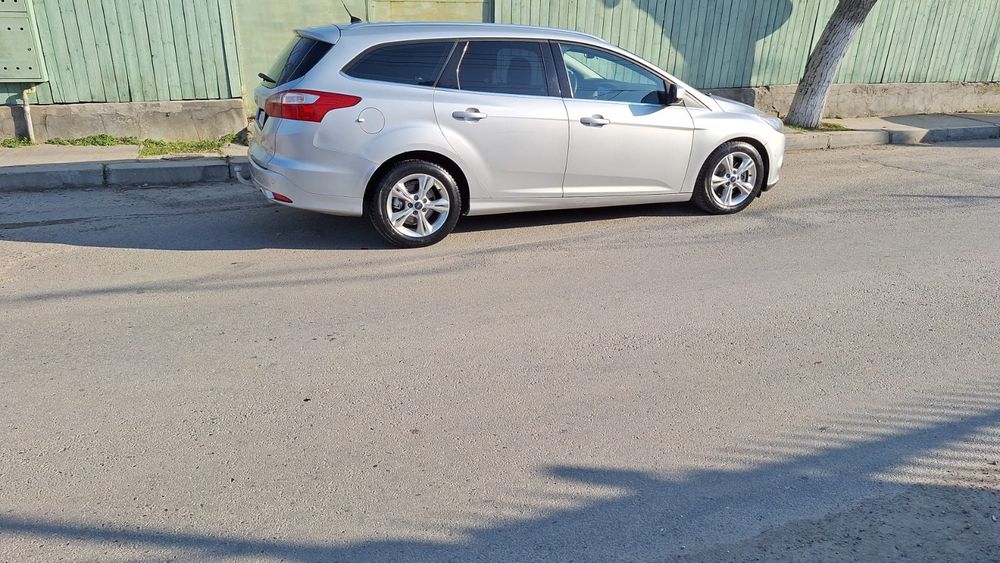 Ford focus champion