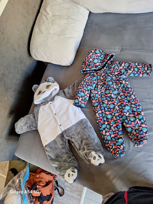 Бебешки ескимоси гащеризони до 12 м.