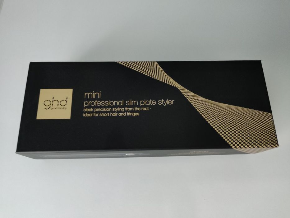 Placa de indreptat parul - profesionala GHD