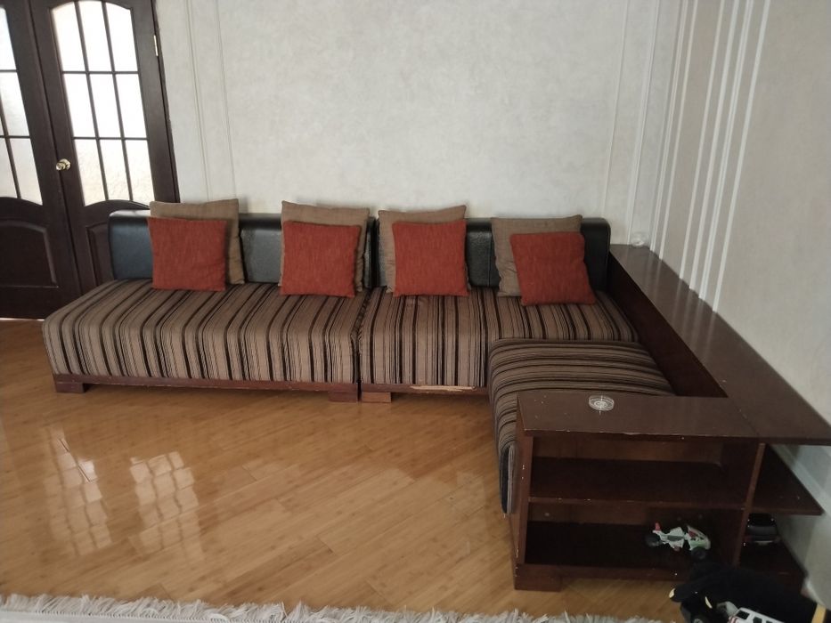 Продам Диван  модуль бу