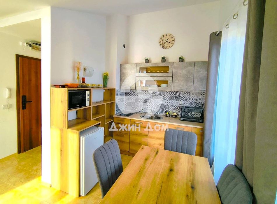 Продава се Двустаен апартамент в Свети Влас - 63 кв.м за 712 €/кв.м - Снимка #3