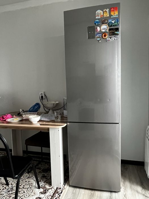 Холодильник SAMSUNG сатылады