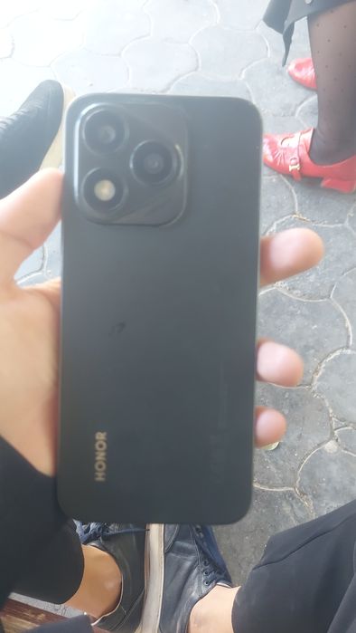 Honor 400 lite ///