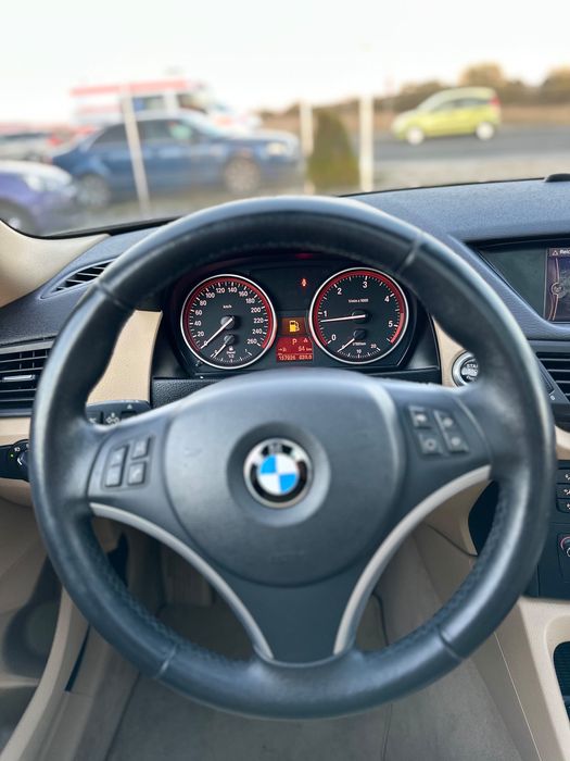 Bmw x1 2.0d Automat X-drive Garantie Rate 4x4