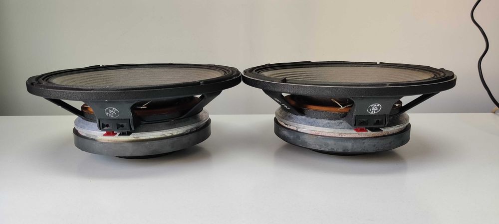 JBL 2206 H difuzoare bas 30 cm 600W 8 ohmi USA pt boxe