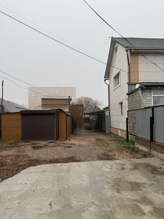 Благоустроиный дом в центре