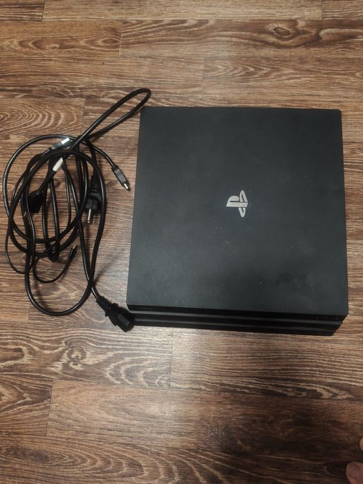 PlayStation 4 Pro (1 ТБ)