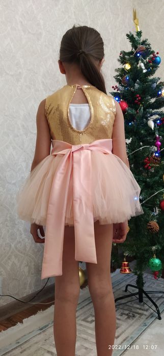 Кешкі көйлек, садиктегі қыздарға