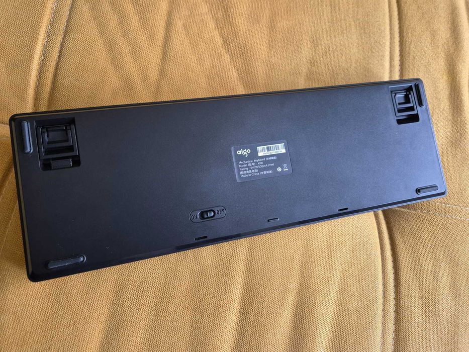 Tastatura mecanica AIGO A100 2,4GHz - blue switch