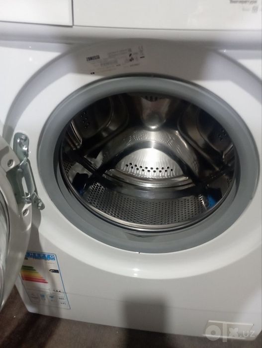 Стиральная машина Zanussi 6 кг