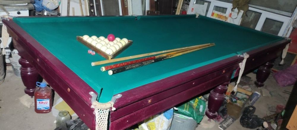 Продам бильярдный стол