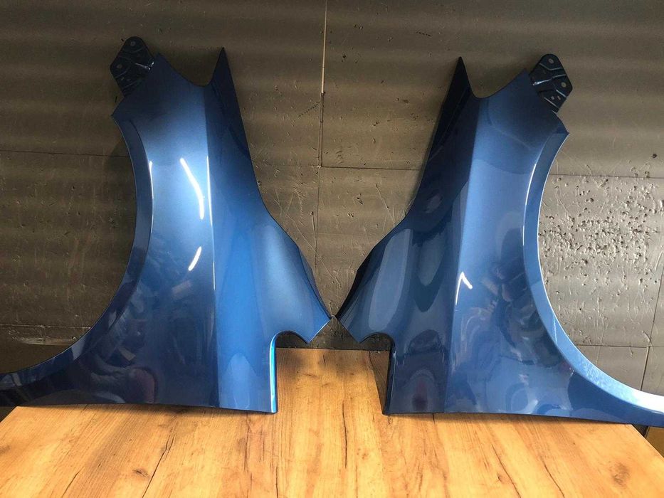 Aripa Fata Dreapta & Stanga VW Golf 5/V Plus 2005-2009 LA5K Albastru