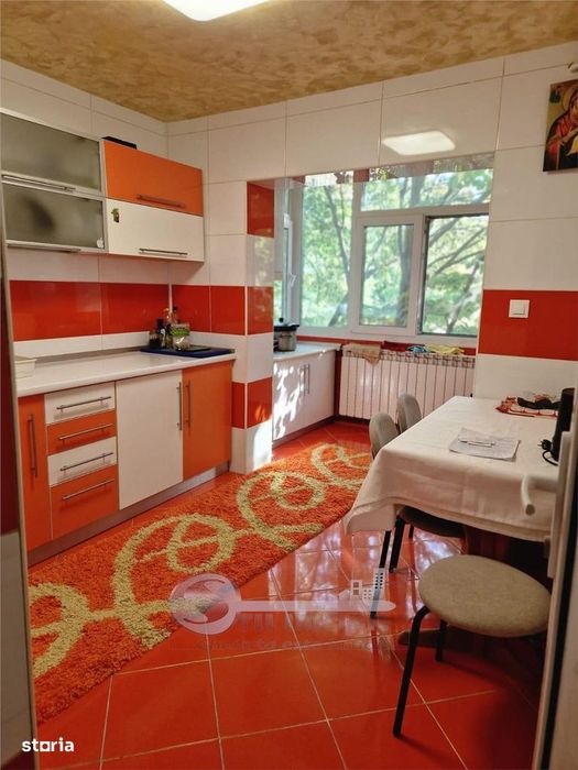 Apartament 3 camere Decomandat - CUG