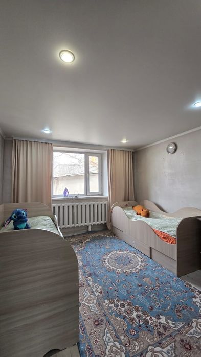 Продается 4 комн.дом район 1000 мелочей