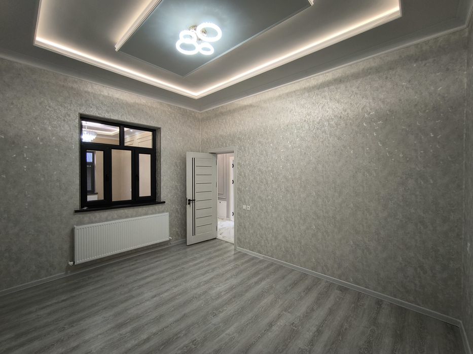 Срочно 2024 йилда битган уй сотилади ками бор