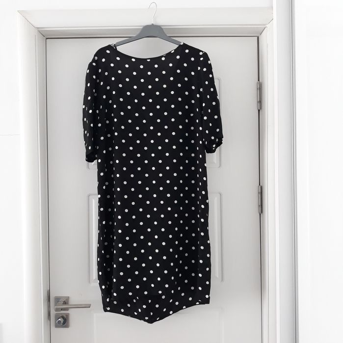 Rochie noua, marca NISSA, mar 46