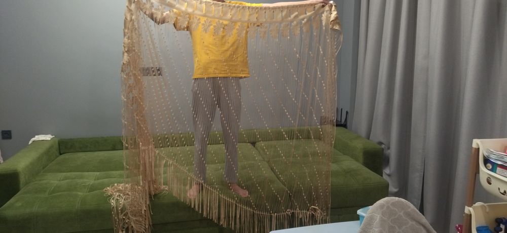 Продам тюль на кухню