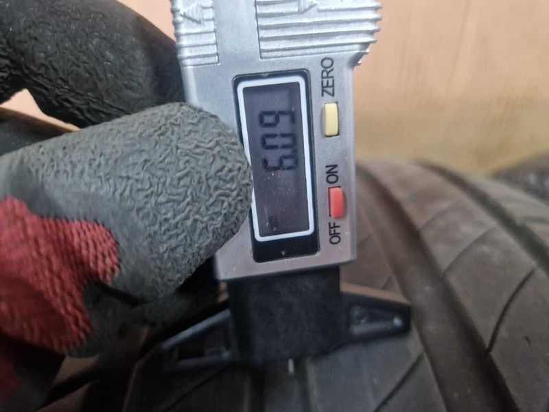 4 Michelin R18 235/55
летни гуми DOT3820