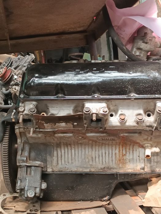 Зил газ КамАЗ запчасти