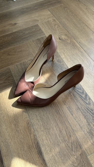 Продам туфли, размер 40