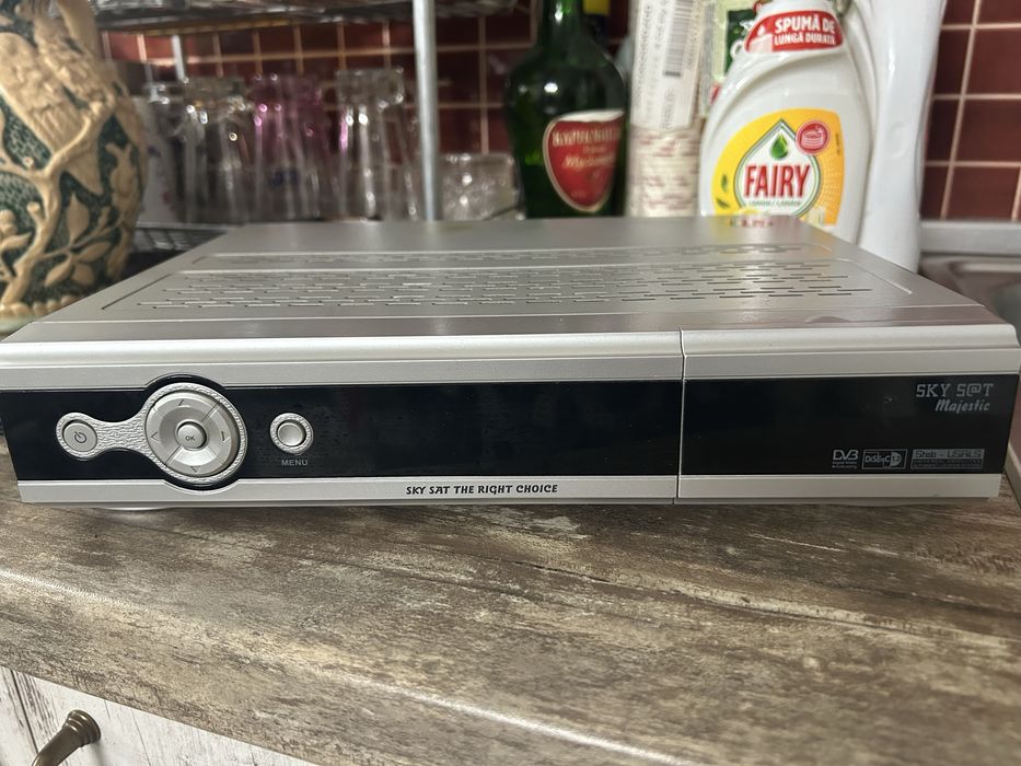 Сателитен приемник Sky Sat Majestic