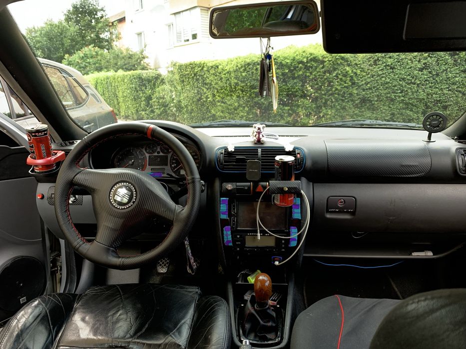 SEAT Leon 2002 — imagine 4