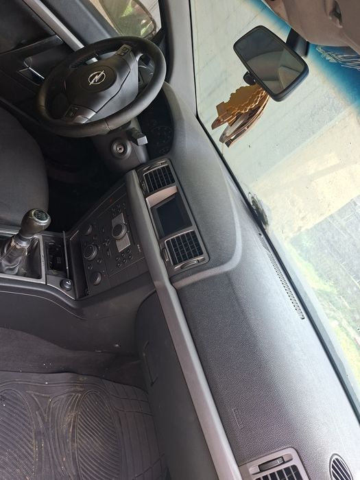 Opel vectra C înscris doar ca nu are itp si asigurare